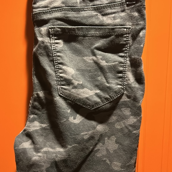 Women camo pants size M - Picture 5 of 5